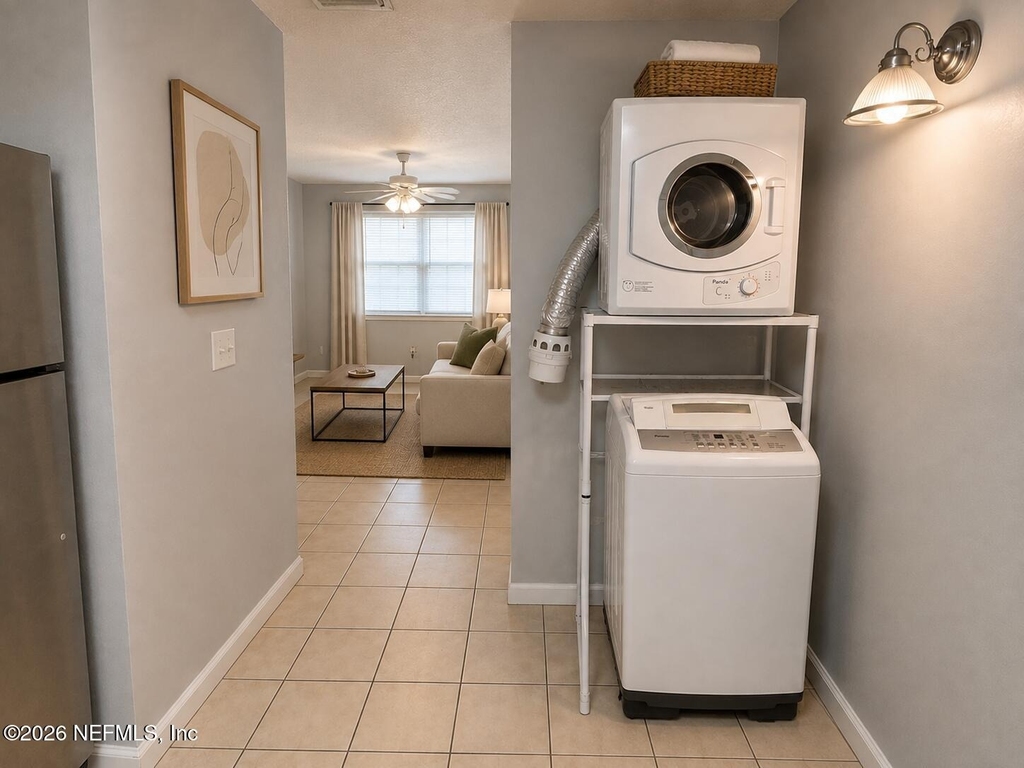 209 S 7th Street - Photo 3
