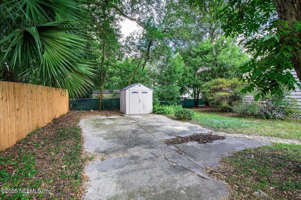 4808 Royal Avenue - Photo 13