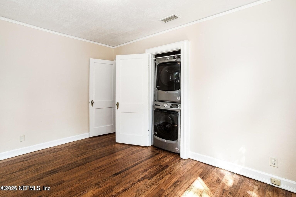 4808 Royal Avenue - Photo 8