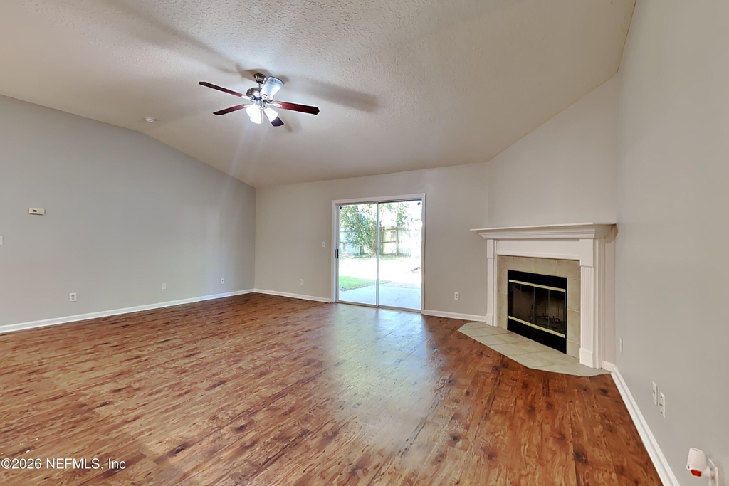 6240 Hawk View Road - Photo 16
