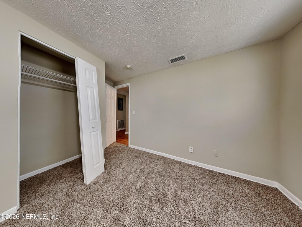 5226 Timawatha Avenue - Photo 6