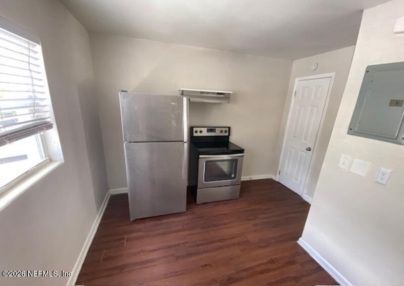 1606 King Street - Photo 2