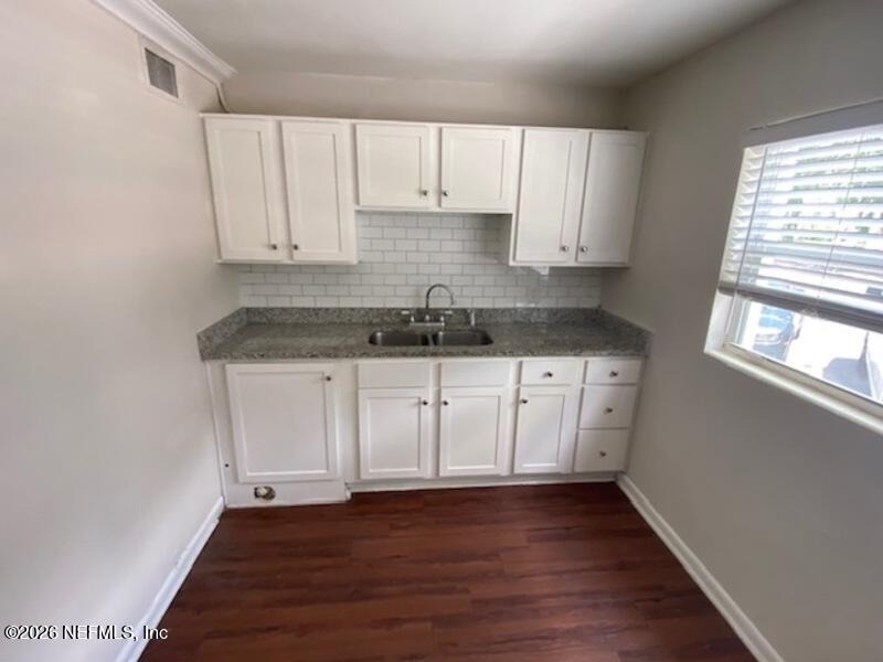 1606 King Street - Photo 3
