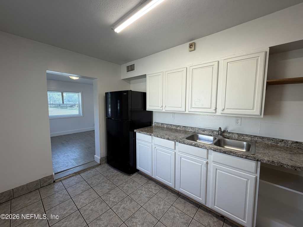 4022 Emerson Street - Photo 4