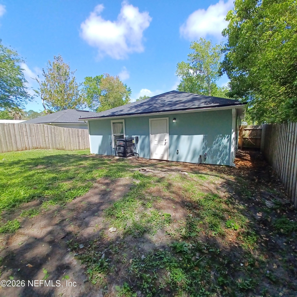 757 W 6th Street - Photo 25