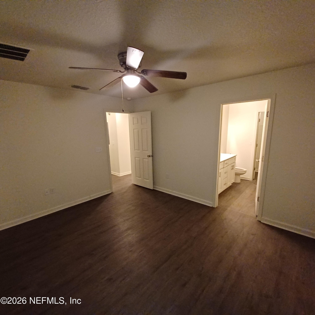 757 W 6th Street - Photo 10