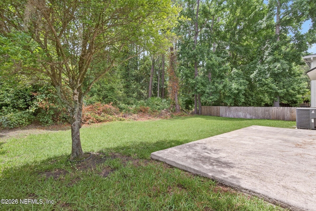872 Collinswood Drive W - Photo 35