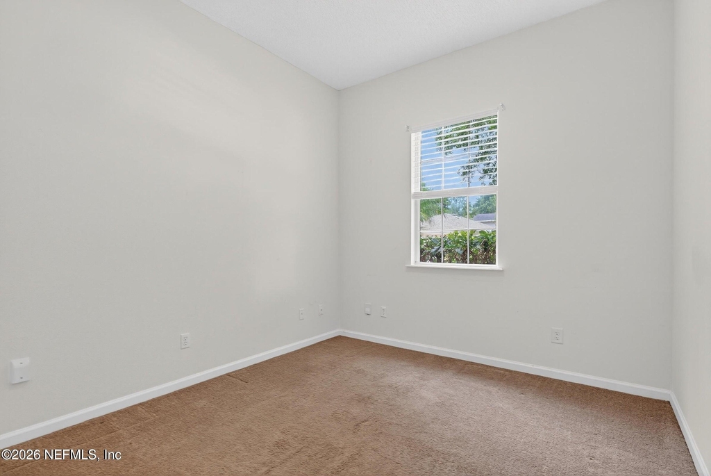 872 Collinswood Drive W - Photo 20