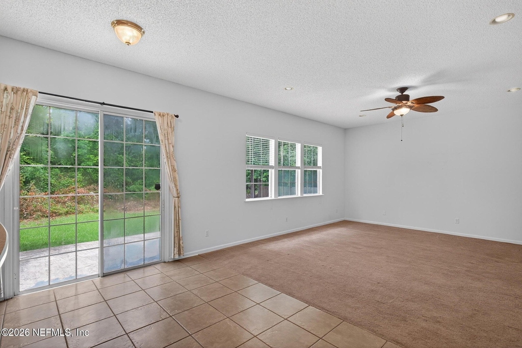 872 Collinswood Drive W - Photo 9