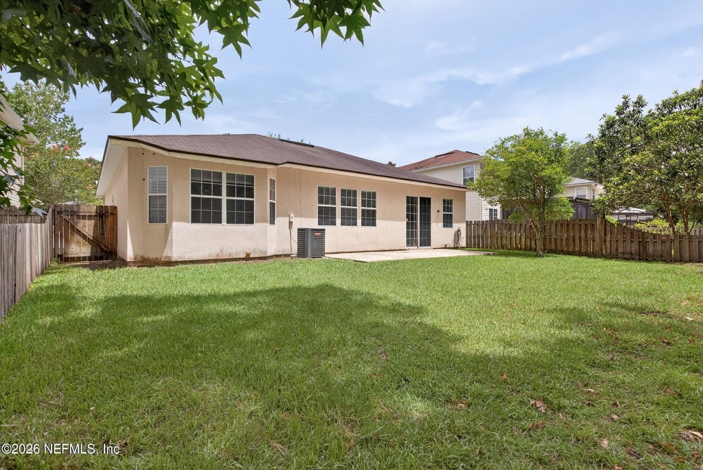 872 Collinswood Drive W - Photo 33