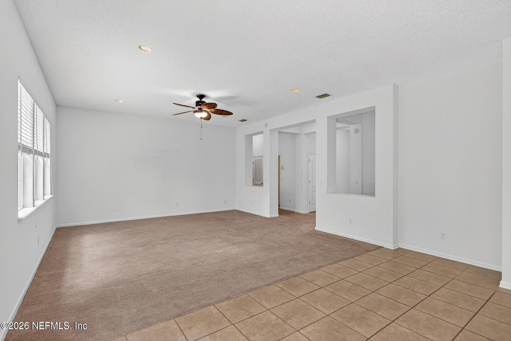872 Collinswood Drive W - Photo 10