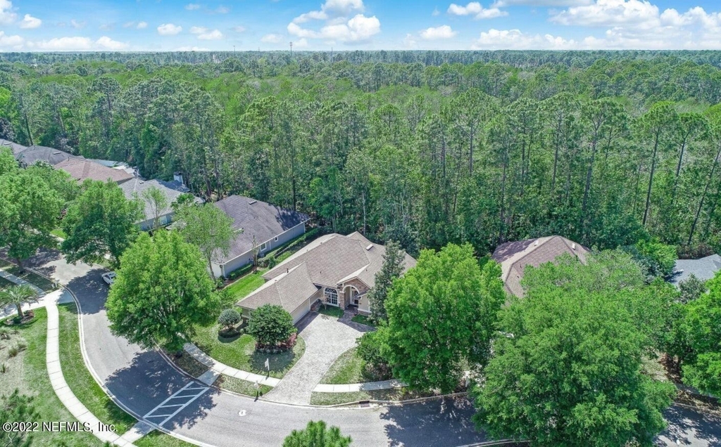822 Black Cherry Drive S - Photo 25