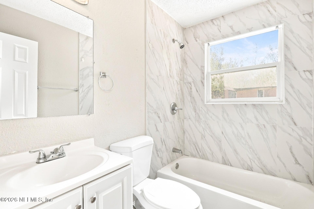 6813 Tinkerbell Lane - Photo 12