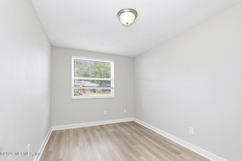 7719 Mccowan - Photo 8