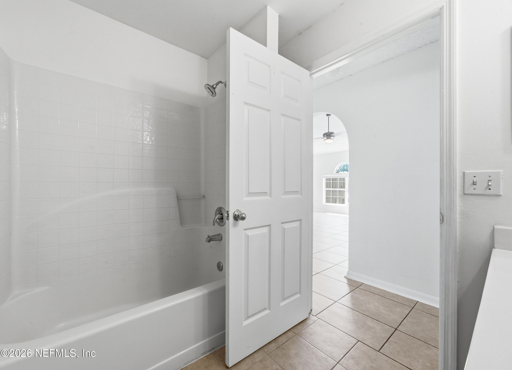 8451 Oak Crossing Drive W - Photo 20