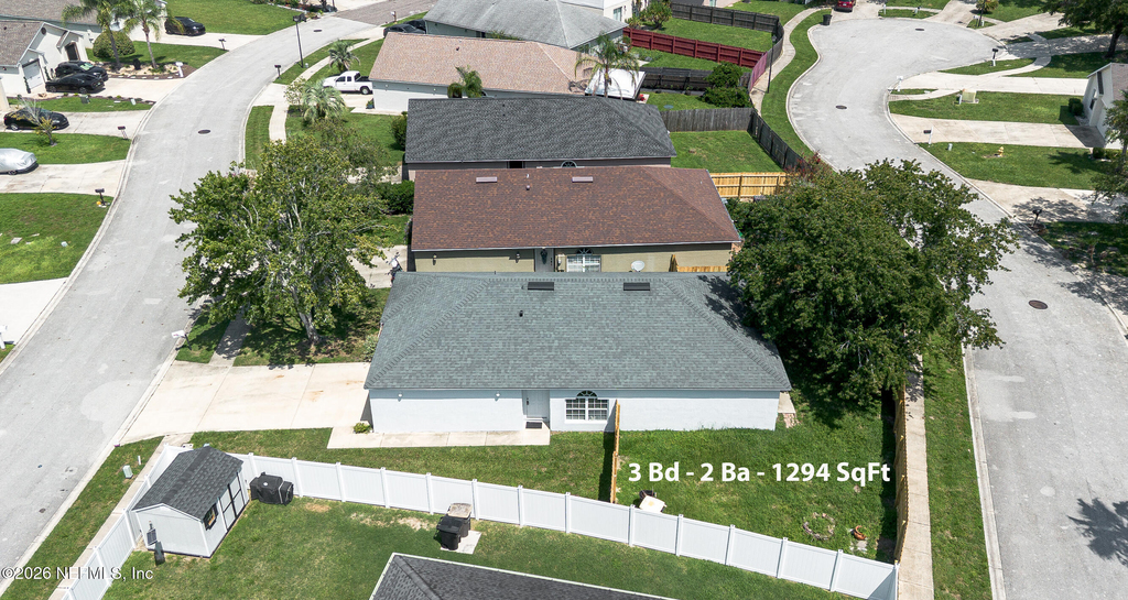 8451 Oak Crossing Drive W - Photo 30