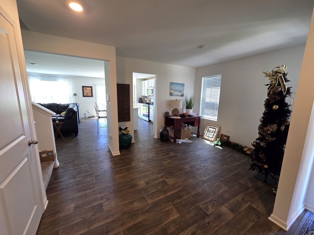 1801 Turtle Creek Drive - Photo 2