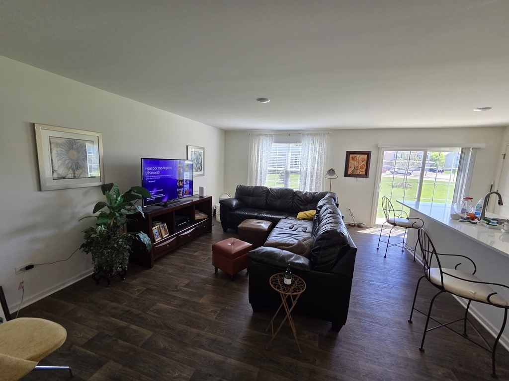 1801 Turtle Creek Drive - Photo 3