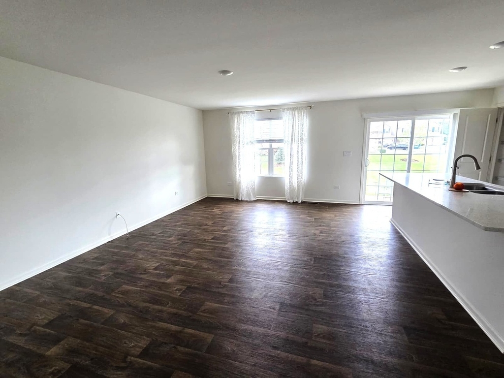 1801 Turtle Creek Drive - Photo 4