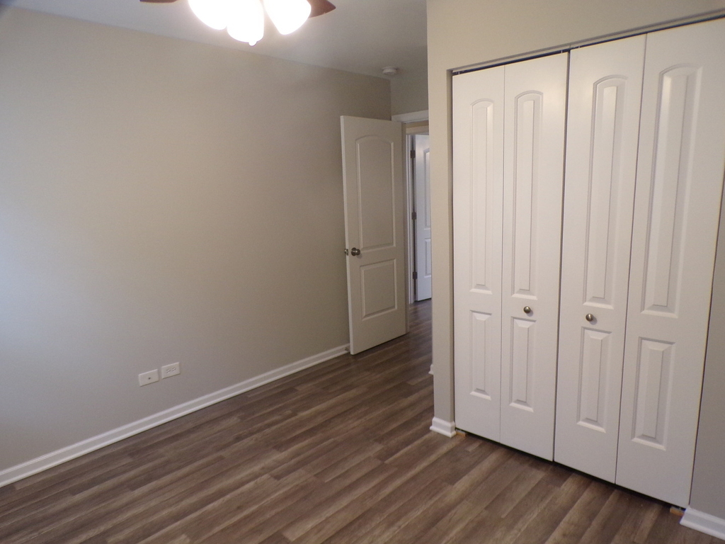 558 Nantucket Way - Photo 21