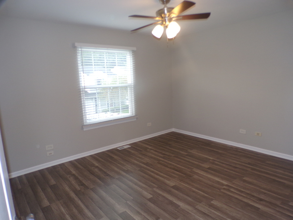558 Nantucket Way - Photo 18