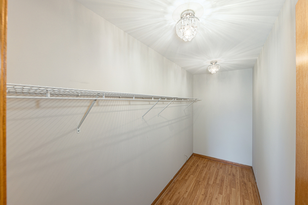 617 Lakewood Farms Drive - Photo 11