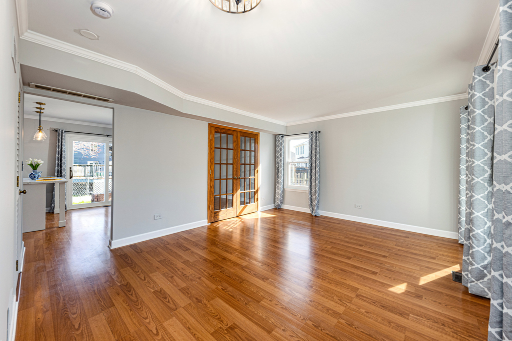 617 Lakewood Farms Drive - Photo 2