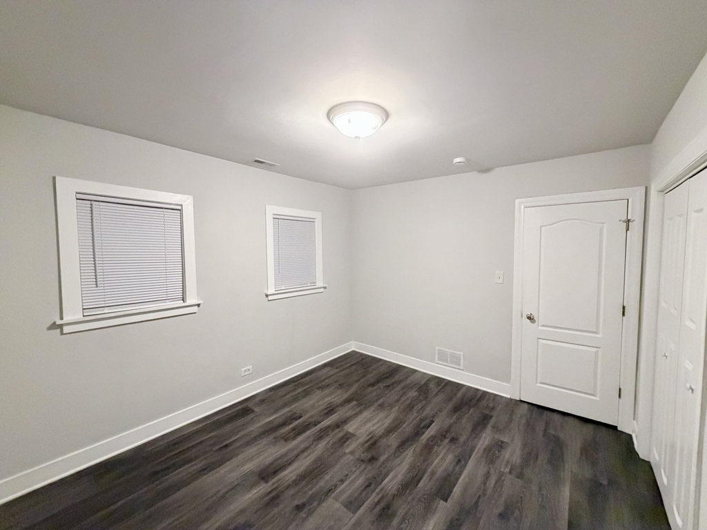 5209 W Lake Street - Photo 18