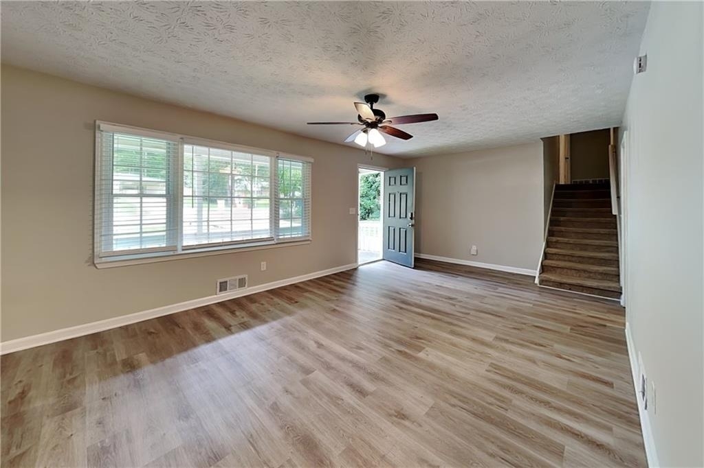 5104 Dogwood Hills Drive - Photo 1