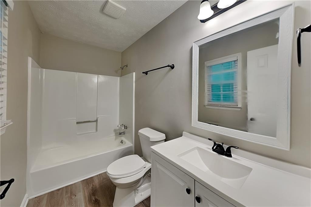5104 Dogwood Hills Drive - Photo 9