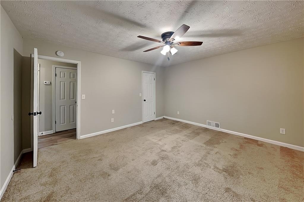 5104 Dogwood Hills Drive - Photo 7