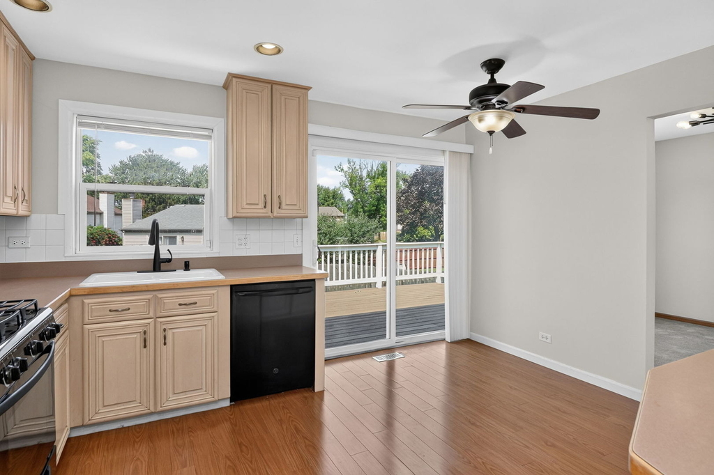 436 Fordham Place - Photo 4