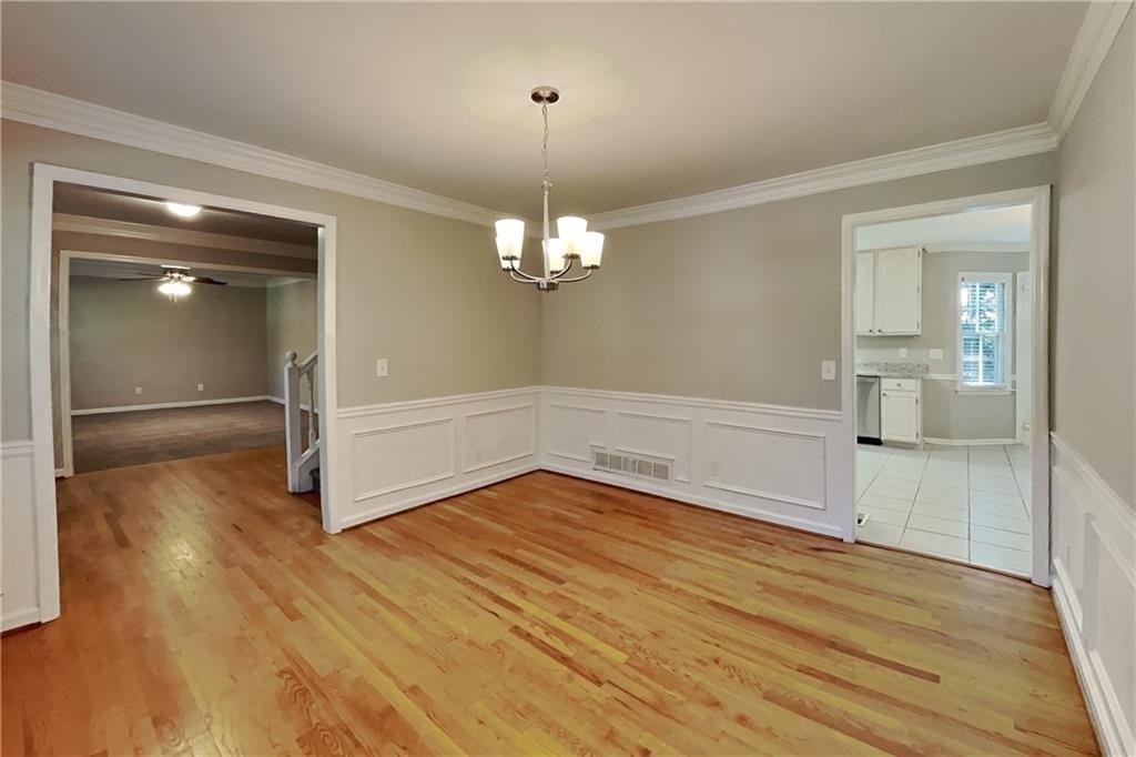 3371 Chatsworth Way - Photo 5