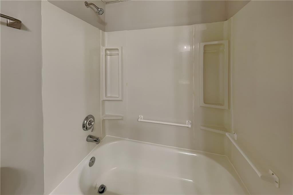 1620 Berryhill Road - Photo 16