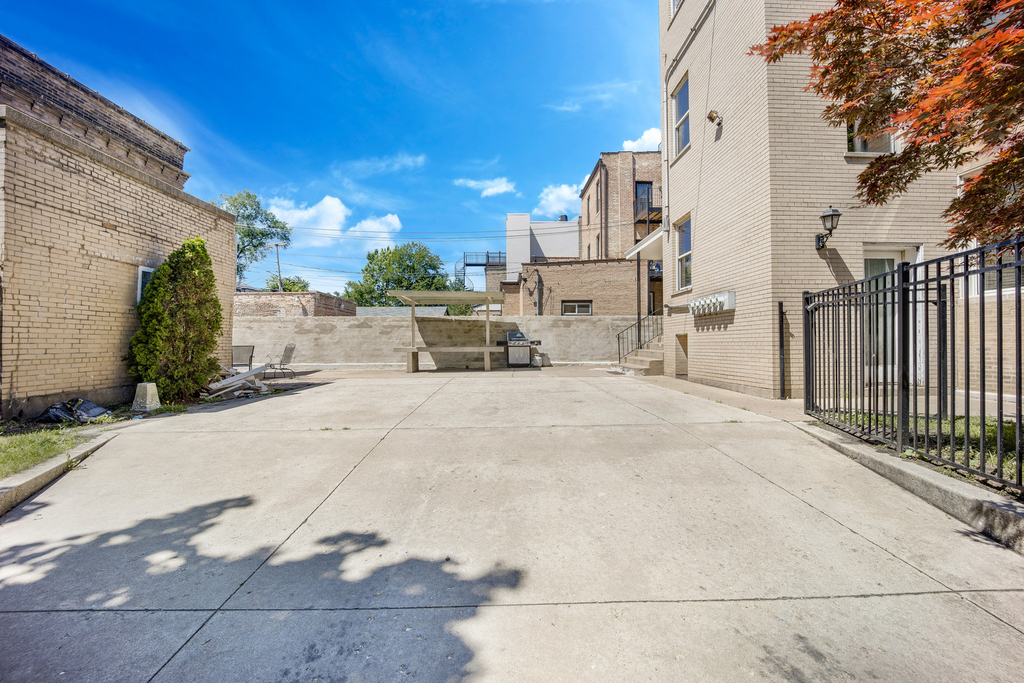 4560 S Michigan Avenue - Photo 27