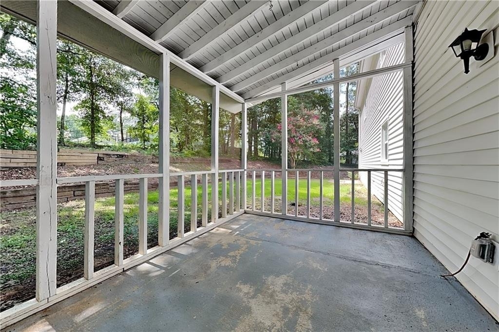2245 Huntington Drive - Photo 15
