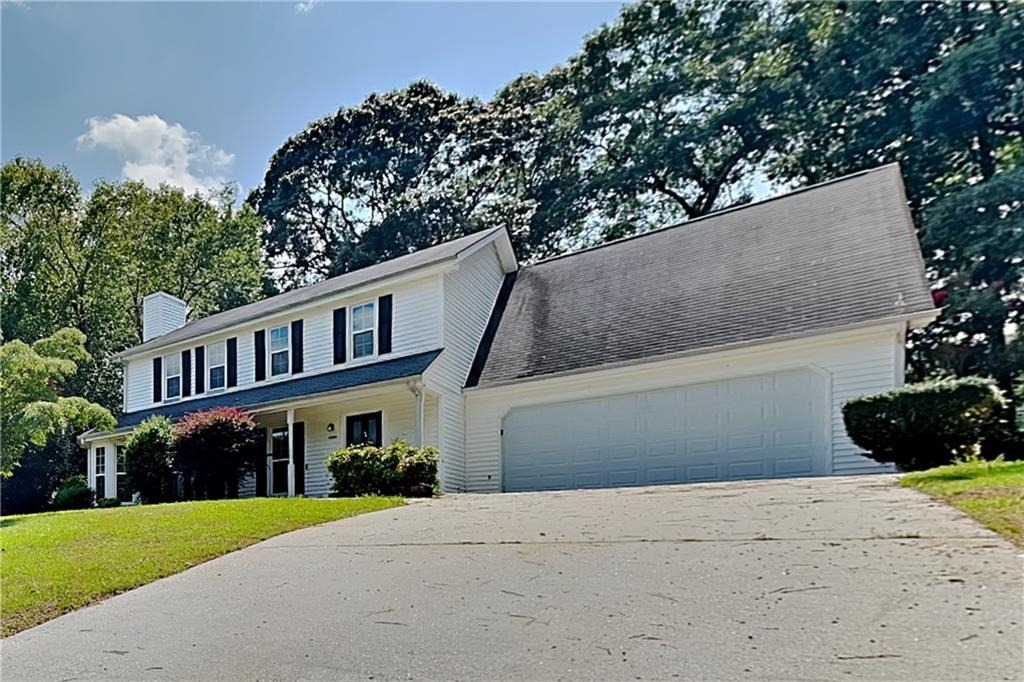 2245 Huntington Drive - Photo 0