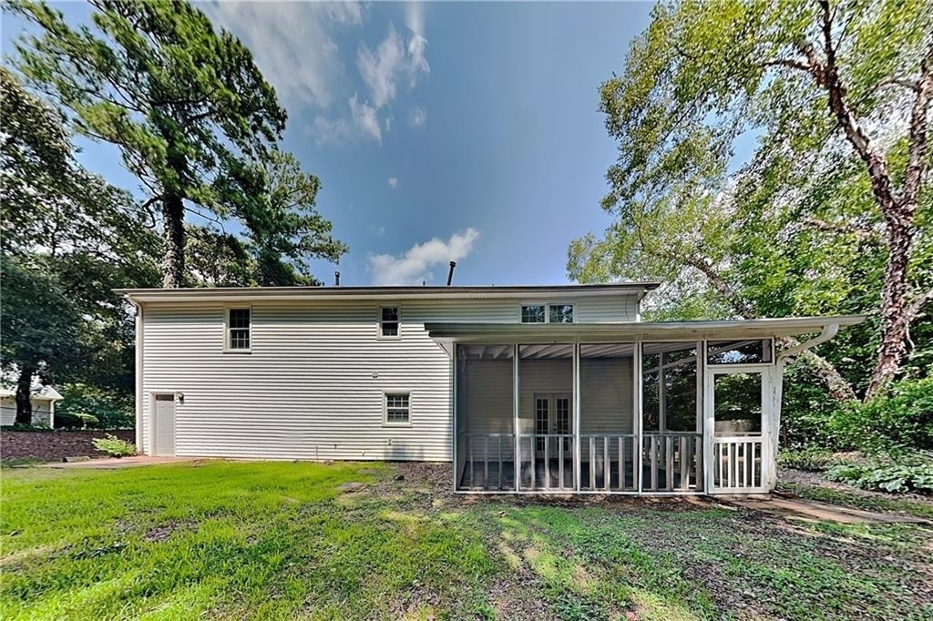 2245 Huntington Drive - Photo 16