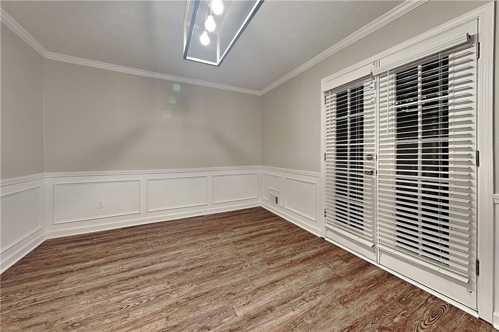 2245 Huntington Drive - Photo 5