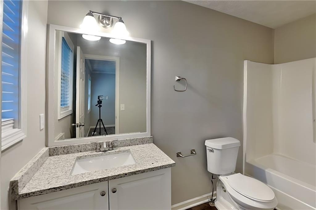 3784 Cherokee Overlook Drive - Photo 10