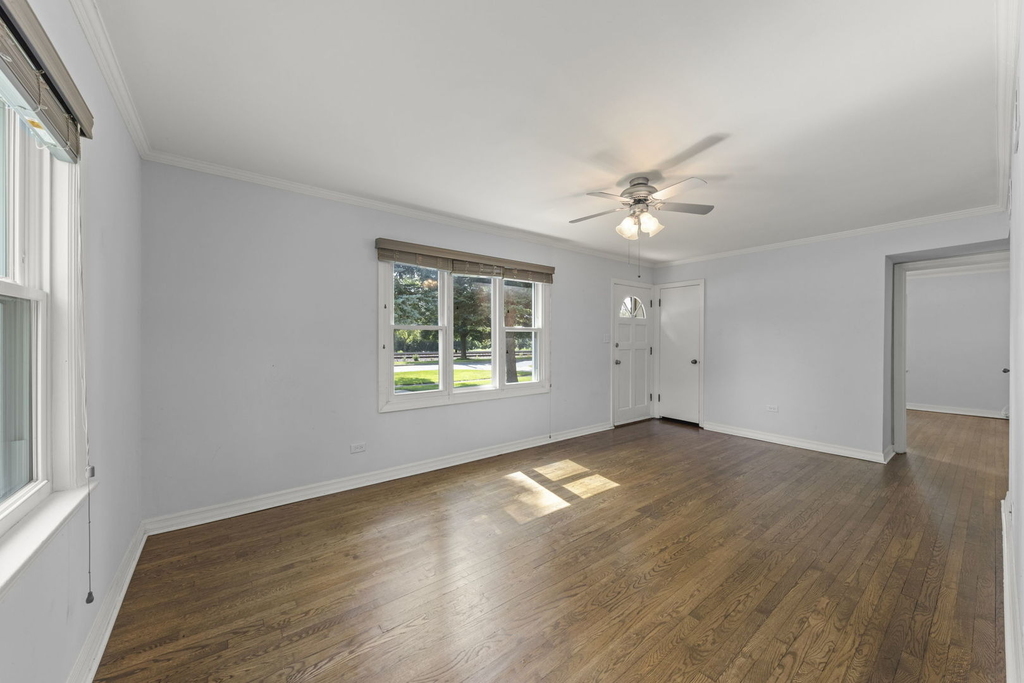 1335 College Avenue - Photo 6