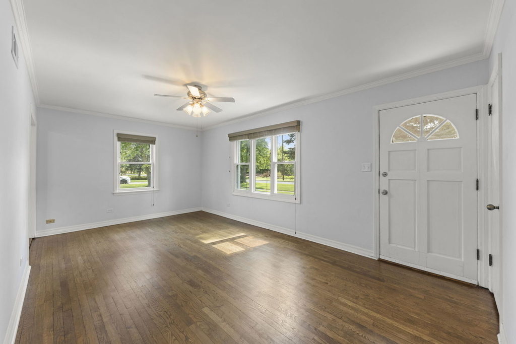 1335 College Avenue - Photo 4