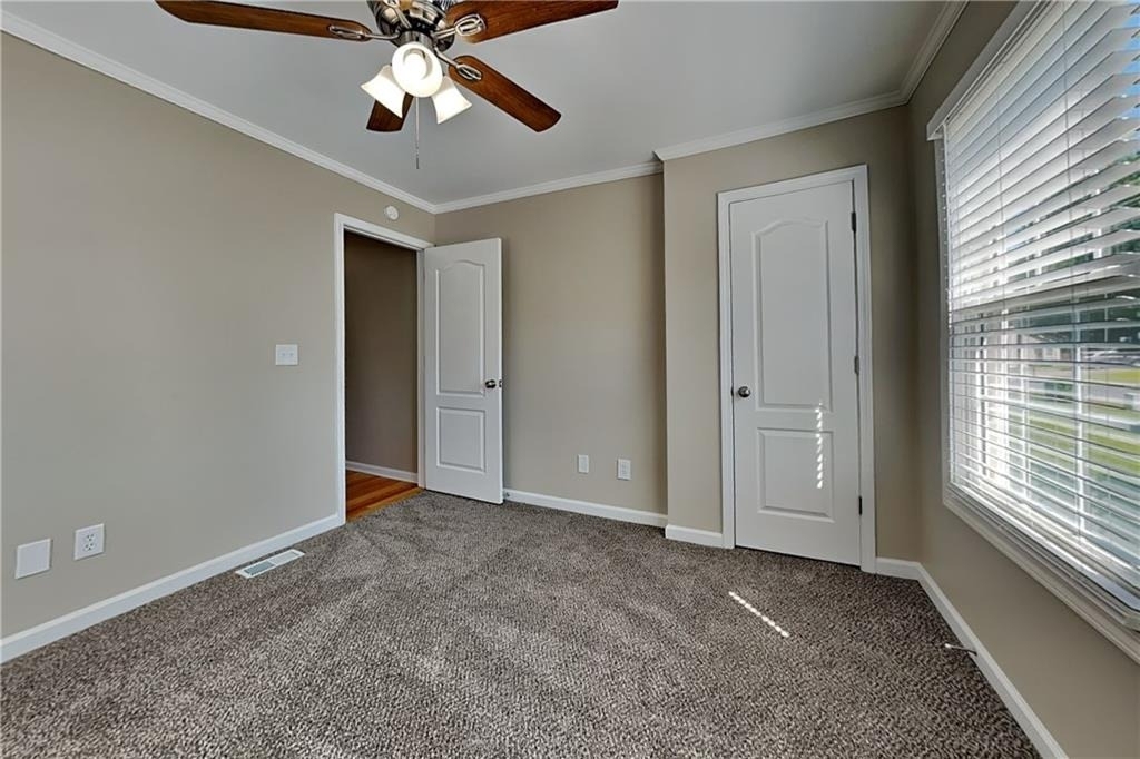 112 Hickory View Lane - Photo 11