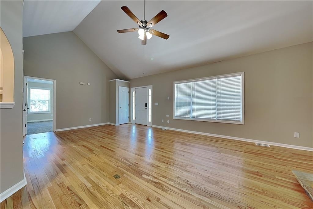 112 Hickory View Lane - Photo 2