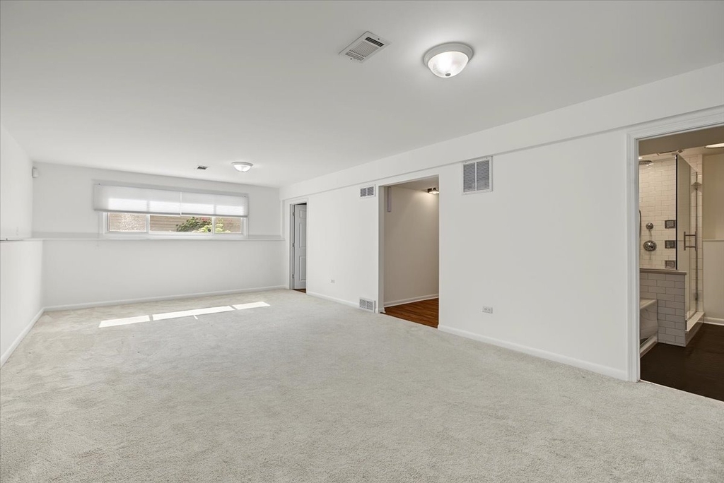 1009 Douglas Avenue - Photo 27