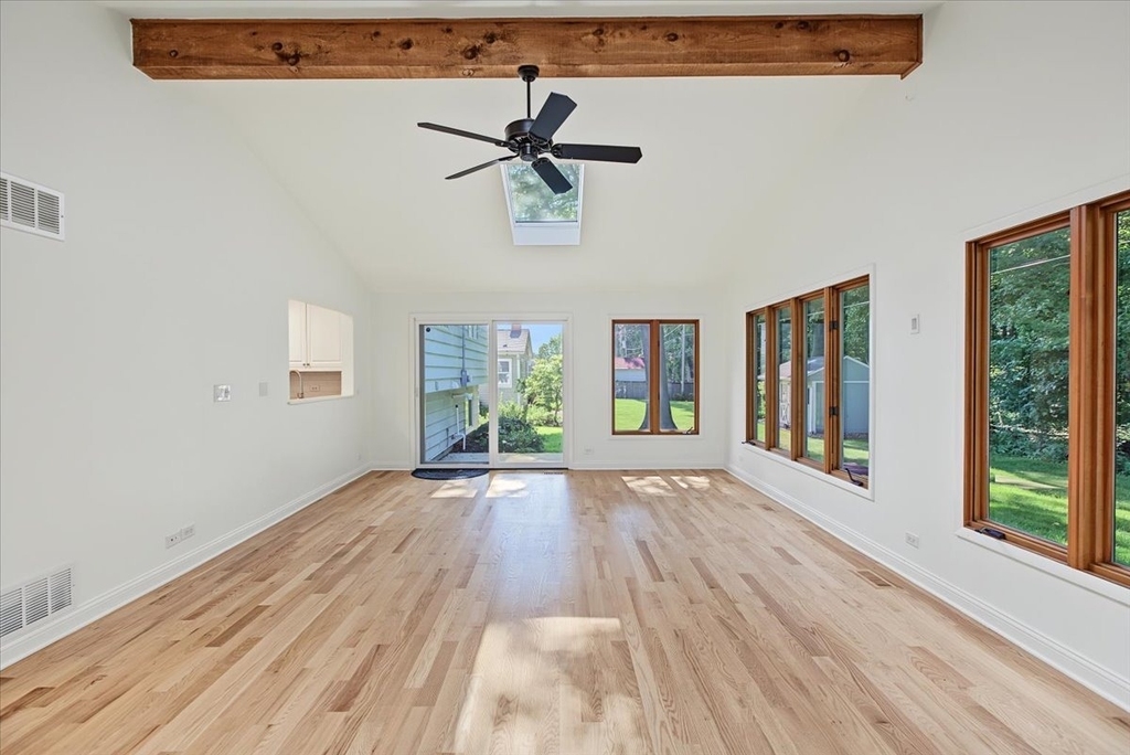 1009 Douglas Avenue - Photo 9