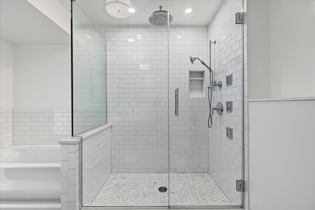 1009 Douglas Avenue - Photo 25