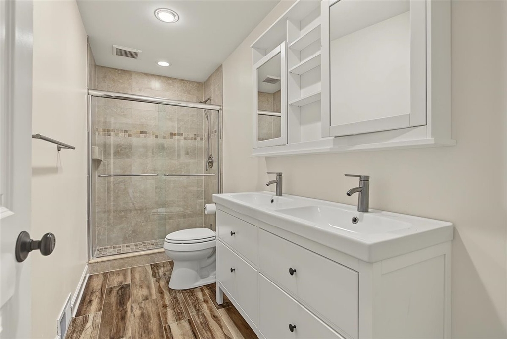1009 Douglas Avenue - Photo 16