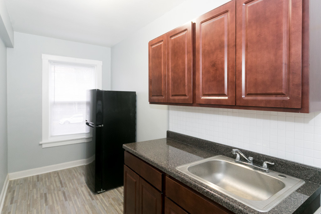 4608 N Beacon Street - Photo 3