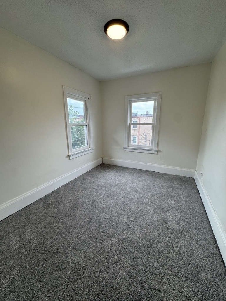 717 22nd Street - Photo 10